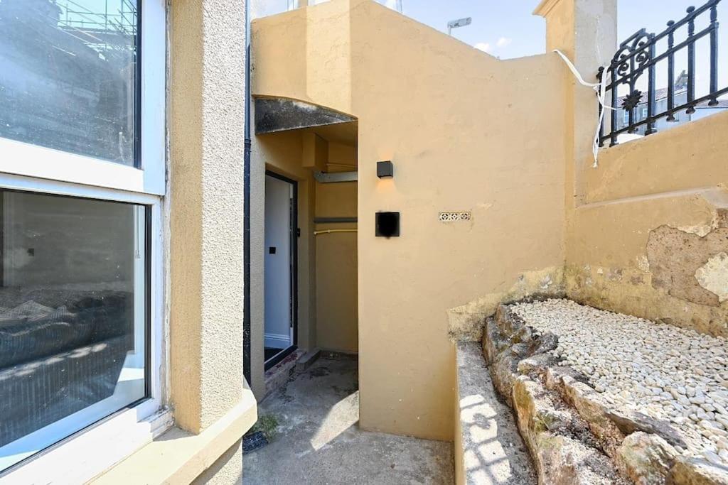 Stunning Spacious Duplex With Garden 141A Hastings Exterior photo